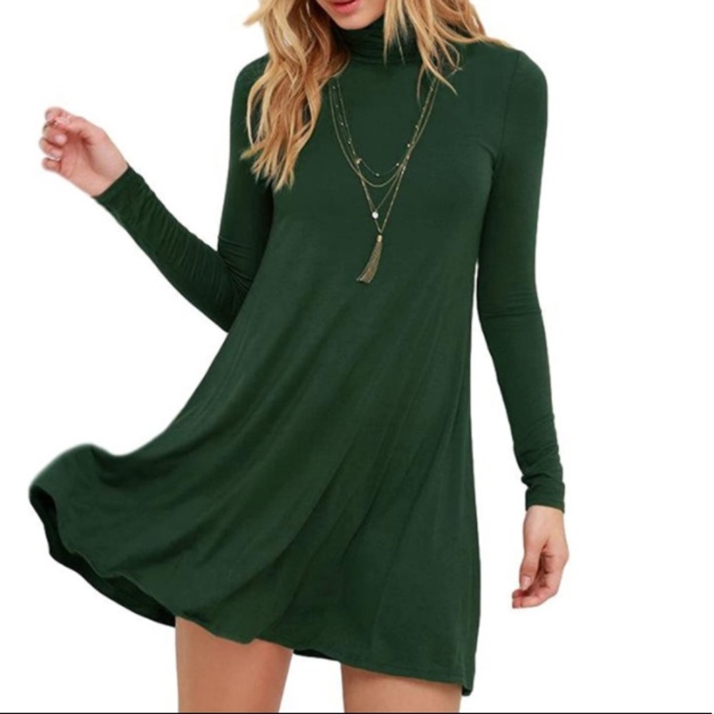 Green Turleneck Long Sleeve Dress